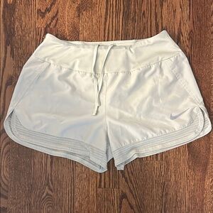 Nike Light Lime Green Athletic Shorts Women’s Size Small